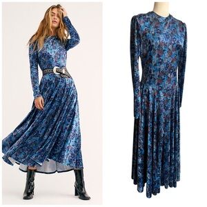FREE PEOPLE Heartland Velvet Midi Dress In Blue Floral Size Large